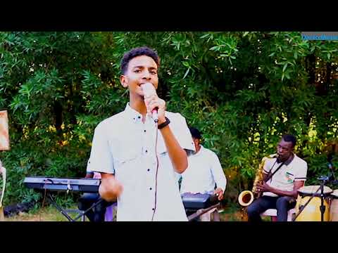 عبدالله ناصر حمامه تتكلم رائعة مصطفى مضوي