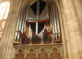  Cathedrale Saint Etienne Organ