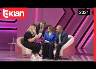 Ka Nje Mesazh Per Ty Babai Gjen Vajzen Biologjike Pas 25 Vitesh 28 Nentor 2021