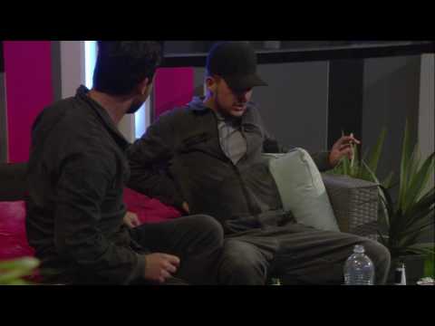 Big Brother 2016 Day 9 Ryan And Hughie Kiss