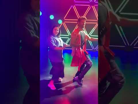 23 Years Of Kaho Na Pyar Hai Ek Pal Ka Jeena Dance Bollywood Stars