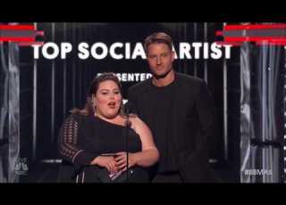 BTS WINS TOP SOCIAL AWARD AT BBMA S 2018