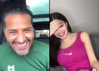  عم علمكم كيف تكونو خبراء مع كم عيس حلا دلال