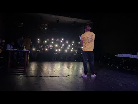 NIÑATO Ninyat0 ENTRE TODOS ME ACABAREIS MATANDO