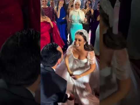 و عليها بقي حتت طي طي طي Foryou Wedding Weddingdress Weddingphotography افراح افراح المش