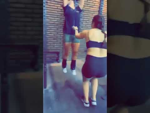 طار الحبل على الحساسة