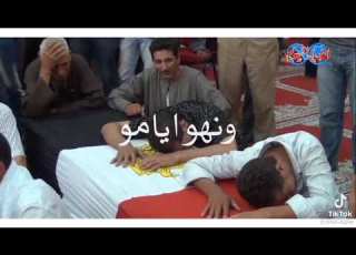 يا ام الشهيد ابنك بطل هو دا الراجل اللي بجد