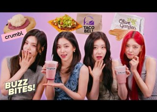  ITZY Tries The Hailey Bieber Smoothie Trader Joe S More Buzz Bites
