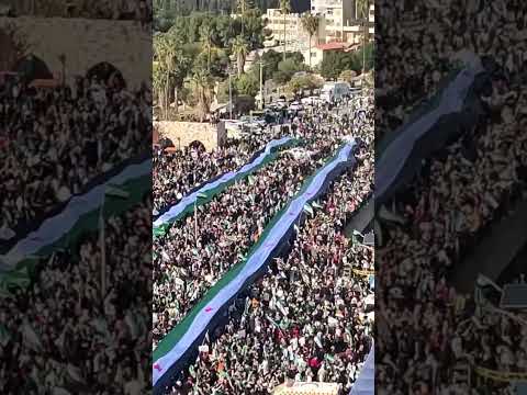 حماة ساحة العاصي قبل قليل الإحتفال بذكرى تحرير المدينة