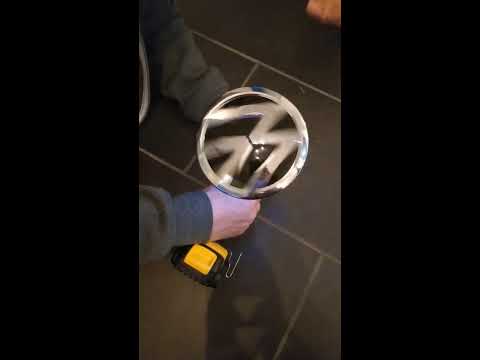 Spinning Volkswagen Emblem