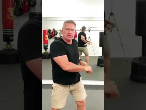 Great Versatility Of The Hanbo Self Defense Walking Stick