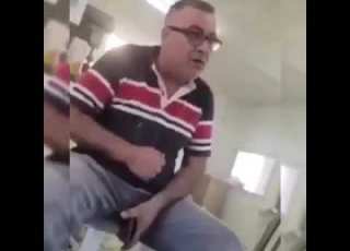  انا اكون ابوك