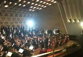 Samir Toumi Accompagné Par L Orchestre Philharmonique A L Auditorium