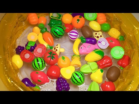 Πλαστικά Παιχνίδια στην πισίνα Βίντεο με Αληθινά Φρούτα και Λαχανικά