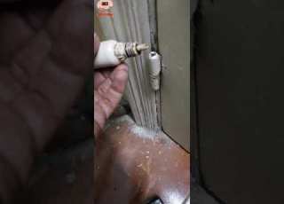 اسهل طريقه لعلاج مشكله تزييق مفصلات بيبان والشبابيك الشقة من غير خلع الباب او رفع الباب