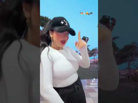 طول ما انا عادي طول ما انا بيغيروا مني علشان ناجح ويا بيلعبوا في اولاد امبارح بس شافوني وانا معك