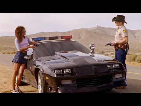 على هذا الطريق لا يوجد حد للسرعة للرعب إثارة