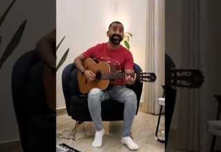 جلسة جيتار الفنان خالد بوب