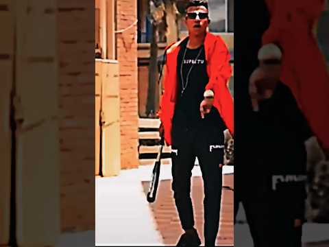 انتو مين مش عارف شكلكو انا جاي باقول عصام صاصا بدع في المهرجان