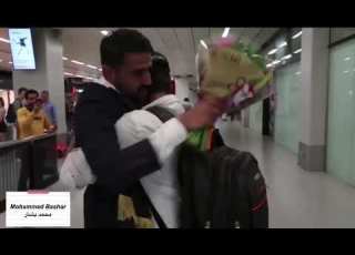  يا الله على كمية الوجع في الفيديو مغترب يعود لاهله بعد غياب سنوات