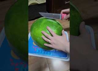  البطيخة حمرا ولا قرعة