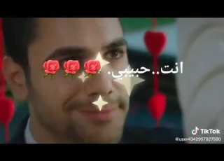  من تضحك تنور الكون ضحكتها ومن تتزعل تهد الكون زعلتها