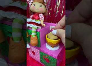  Strawberry Shortcake Set Berry Bake Shoppe Playset