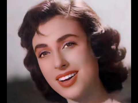 غريبة منسية نجاة الصغيرة بجودة عالية