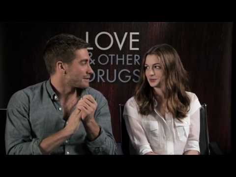 Jake Gyllenhaal And Anne Hathaway Interview For Love And Other Drugs Jake Gyllenhaal And Anne Hathaway Interview For Love And Other Drugs