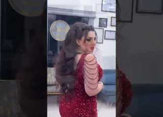مصيبه لعنبوها عطت من لاعبوها فنون كل أبوها حلاها هو حلاها