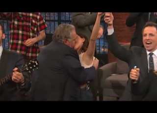Aubrey Plaza Kissing A Fat Man HD