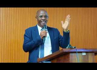  KATIBU WA TUME YA UTUMISHI WA MAHAKAMA PROF ELISANTE OLE GABRIEL AKIFUNGUA BARAZA LA WAFANYAKAZI