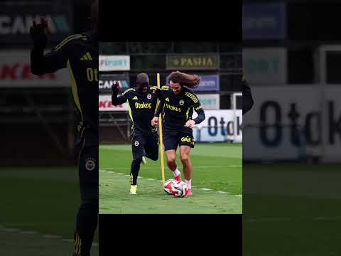 جماهير فنربخشة تطالب بمحاسبة من جلب كانتي لفريقهم