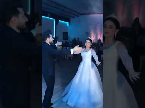 هذا الحلو اني ما سلم علي حالات واتس اب عرسان جمال فساتين زفاف اذا عجبكم الفيديو اشتركو بي قناتي