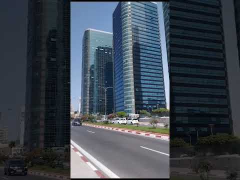 Les Gratte Ciels De Oran Algérie 2023 Au Bahia Center