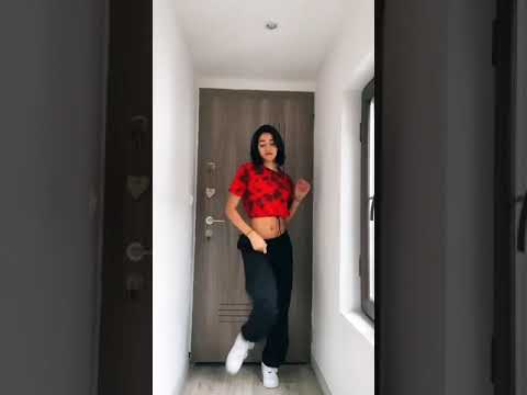 Enrique Iglesias Bailando Tiktok Challenge