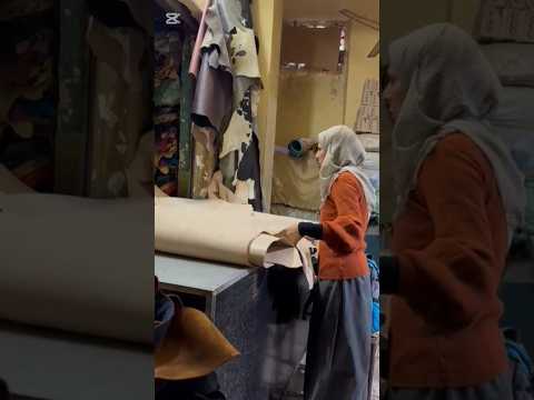 يوم شراء الخامات فى مجال صناعة الجلود الطبيعية جلد طبيعى واكسسوارات شنط وبطانات وادوات وصبغات