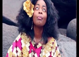 DERNIER FEATURING DE LA Sr Marie Misamu Et Sr Clarisse TSHIBOLA