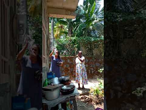 Kohomada Balanna Achchige Dance Eka