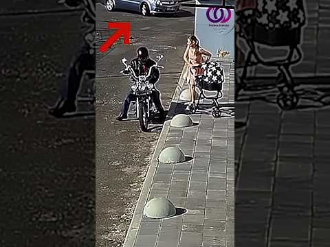 مازال الخير في الناس شاهد ماذا فعل قائد السيارة Shorts