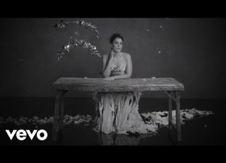  Jessie Ware 16 Summers