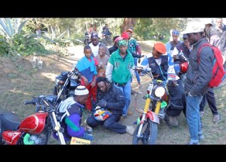 STYLE MPYA WADUDU WA ARUSHA WAKICHEZA MLIO WA PIKIPIKI INAITWA TATUTATU