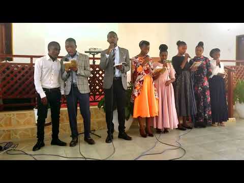 Mahali Ni Pazuri Waaminio