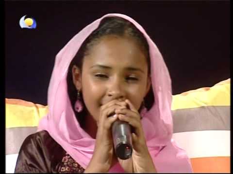 مي عمر أي صوت زار بالامس خيالي