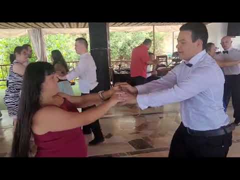 قومي تا نرقص يا صبية فرقة أحلى عالم قصر السياحة