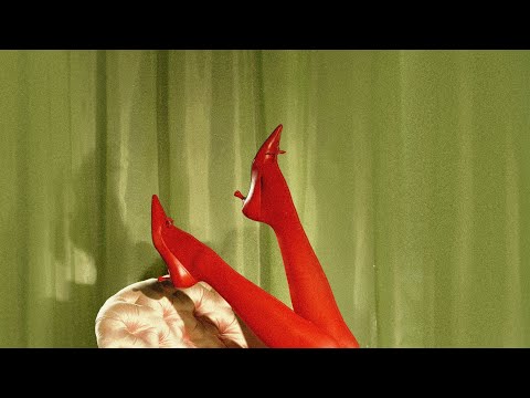 Naïka BLOOM Official Visualizer