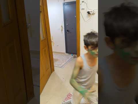 كائنات فضائية هربت من الفضاء دينيز طالع اصوات عالية وخوفون كائنات فضائية هربت من الفضاء دينيز طالع اصوات عالية وخوفون