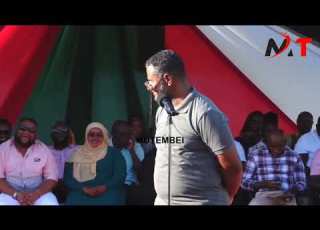  SIOGOPI KUSEMA UKWELI UHURU NA BABA YAKE WALIIBA MASHAMBA ANGRY UDA SG HASSAN OMAR