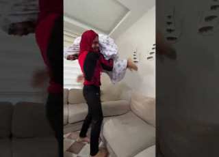  في بيتنا سحلية