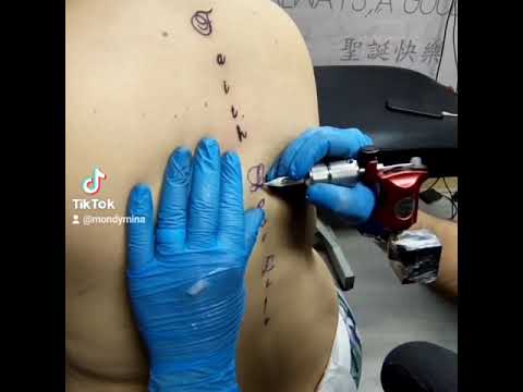 تاتو على الضهر Faith Love Life